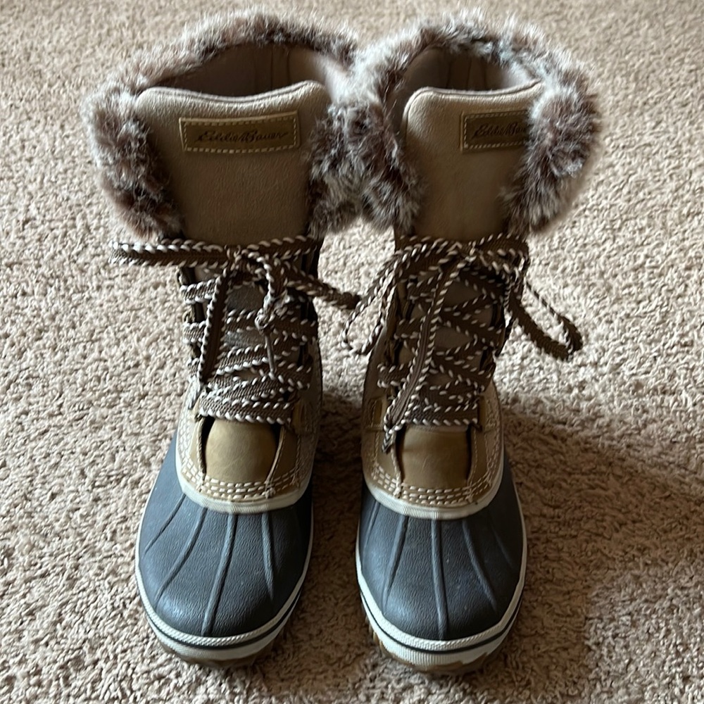 Brand new boots. Too small for me.